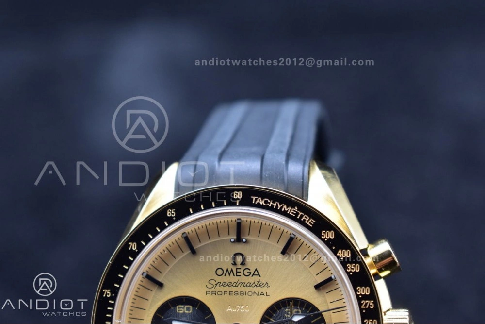Speedmaster Moonwatch in Moonshine Gold YG RMF Best Edition YG Dial on Black Rubber Strap Manual Chrono Resilient 11