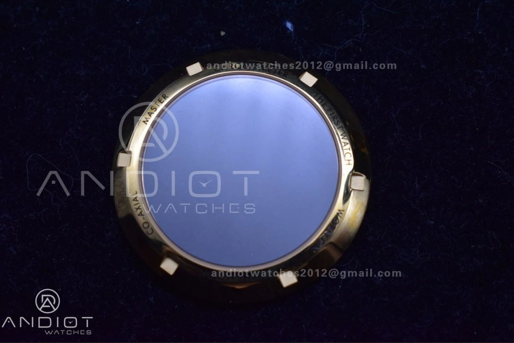 Speedmaster Moonwatch in Moonshine Gold YG RMF Best Edition YG Dial on Black Rubber Strap Manual Chrono Resilient 11