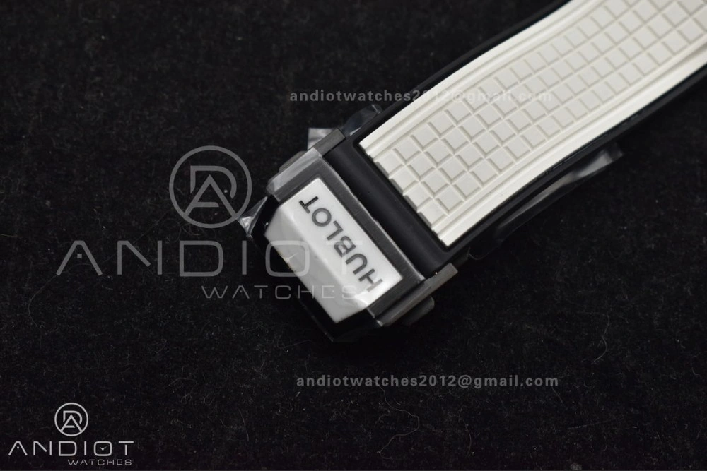 Square Bang Unico White Ceramic BBF 1:1 Best Edition on Rubber Strap A Compact 279