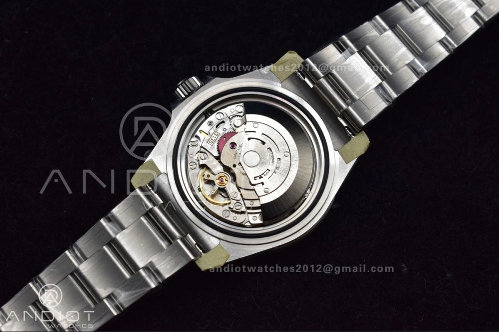 Submariner 16610 LV Green 904L Steel ARF1:1 Best Edition on SS Bracelet SH3135 V Affordable 1140