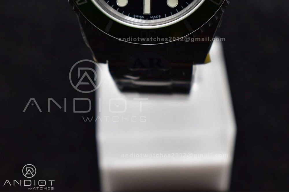 Submariner 16610 LV Green 904L Steel ARF1:1 Best Edition on SS Bracelet SH3135 V Affordable 1140