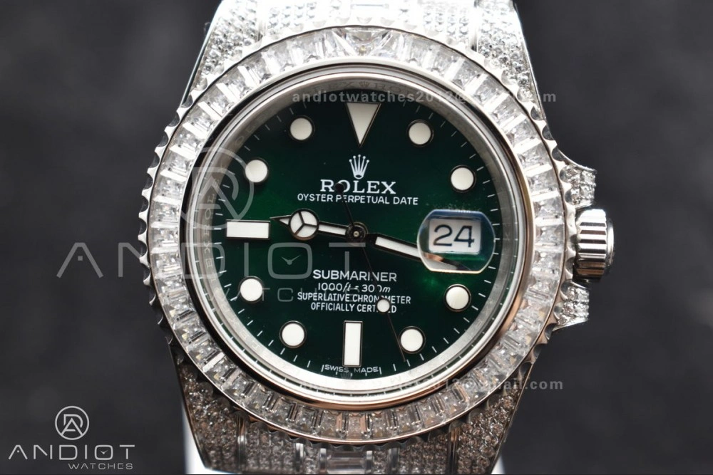 Submariner 40mm Full Diamonds SS AMGF Best Edition Green Dial on Bracelet on VR Minimalist 1150