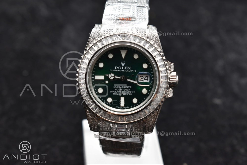 Submariner 40mm Full Diamonds SS AMGF Best Edition Green Dial on Bracelet on VR Minimalist 1150
