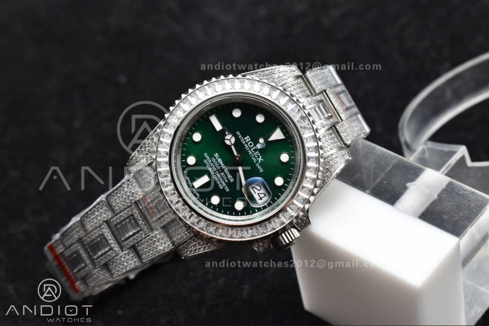 Submariner 40mm Full Diamonds SS AMGF Best Edition Green Dial on Bracelet on VR Minimalist 1150