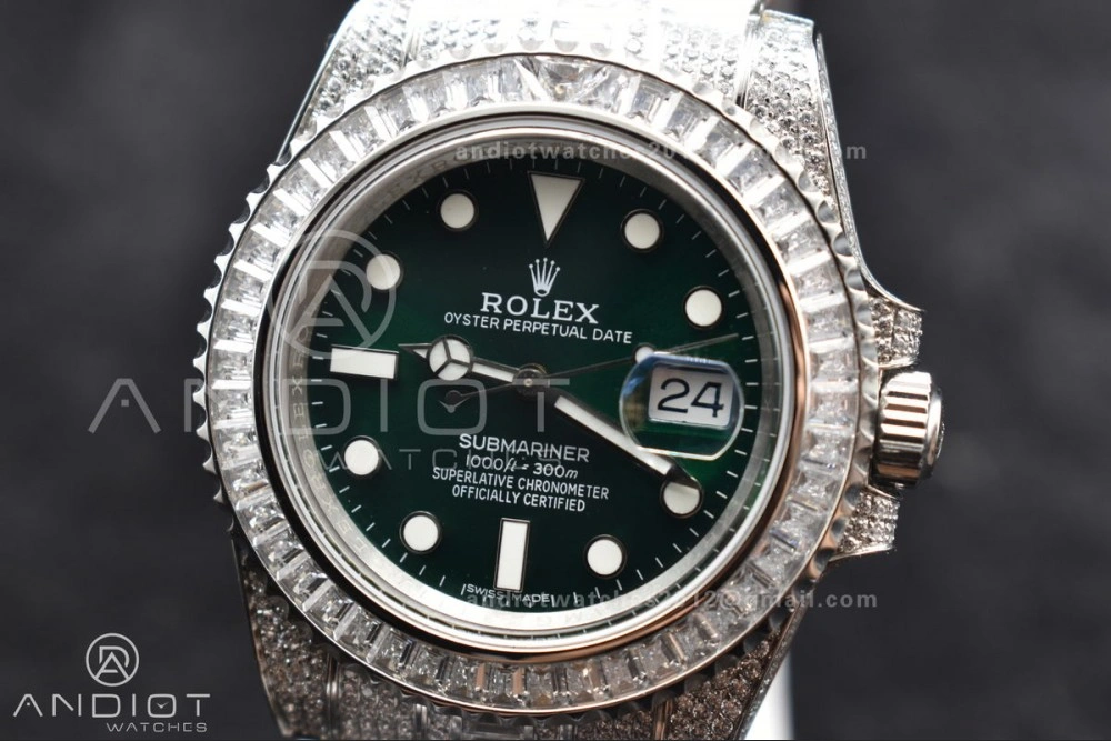 Submariner 40mm Full Diamonds SS AMGF Best Edition Green Dial on Bracelet on VR Minimalist 1150