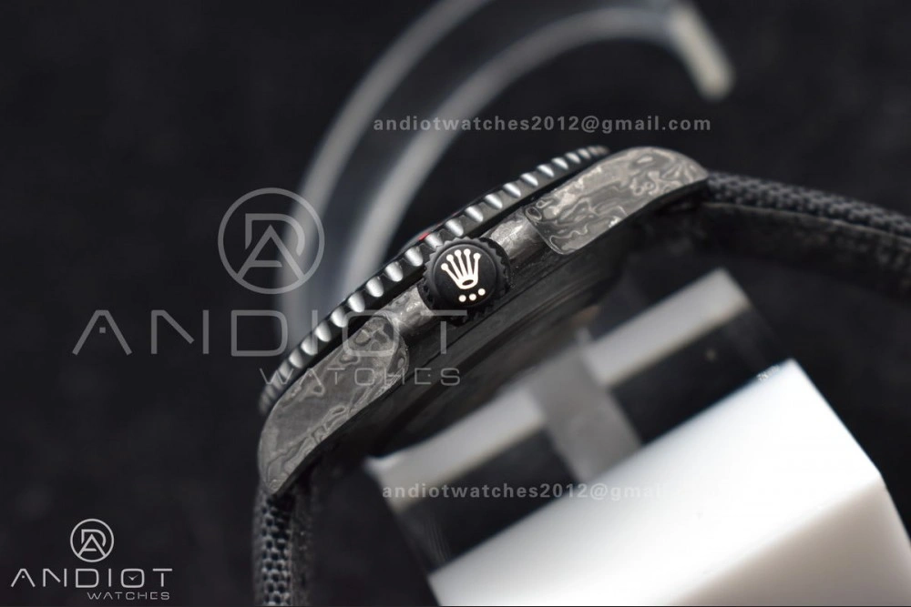 Practical Submariner DIW Carbon VSF 1:1 Best Edition Black Red Dial on Black Nylon Strap VS 474