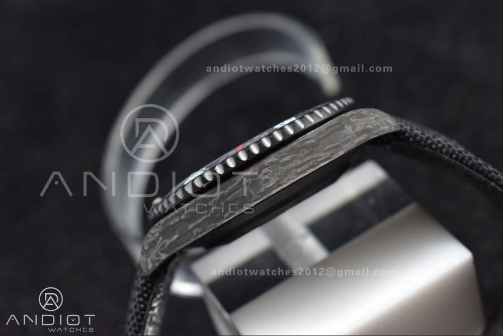 Practical Submariner DIW Carbon VSF 1:1 Best Edition Black Red Dial on Black Nylon Strap VS 474
