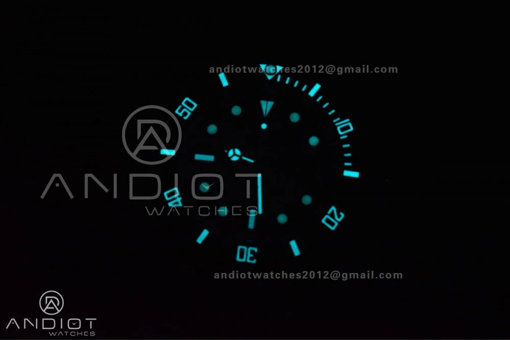 Submariner DIW Red Carbon VSF 1:1 Best Edition Black Dial on Black Nylon Strap VS Affordable 473