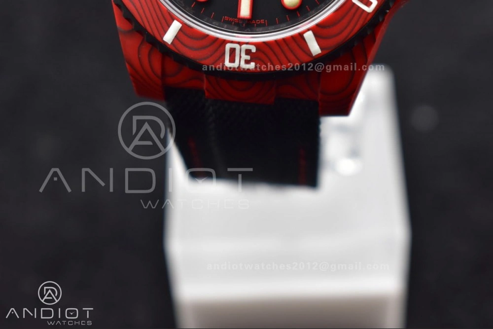Submariner DIW Red Carbon VSF 1:1 Best Edition Black Dial on Black Nylon Strap VS Affordable 473