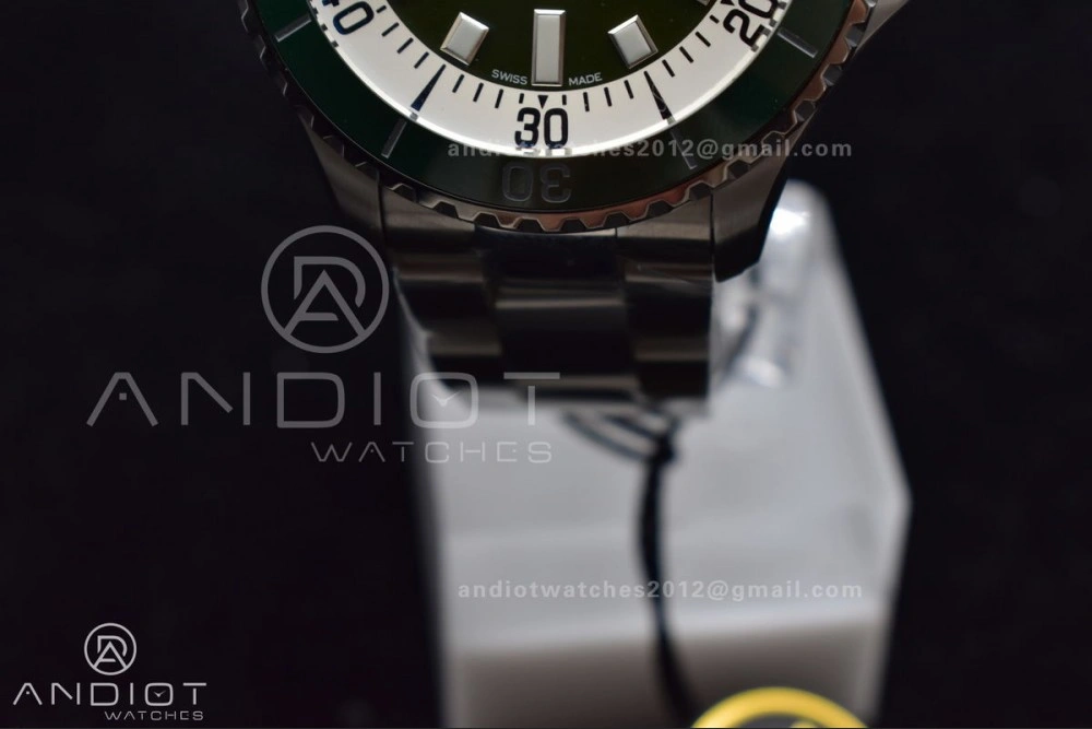 SuperOcean Automatic 44 TF 1:1 Best Edition Green Ceramic Bezel Green White Dial on SS Bracelet A EasyMatch 168