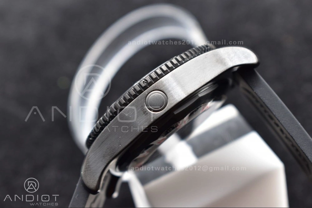 Superocean Automatic 44 TF 1:1 Best Edition Black Dial Black Bezel On Black Rubber Strap A SunProtective 1171