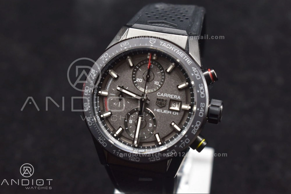 EyeCatching TAG Heuer Carrera Calibre Heuer 01 CLEP Special Edition CAR201J 1246