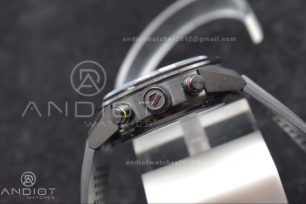 EyeCatching TAG Heuer Carrera Calibre Heuer 01 CLEP Special Edition CAR201J 1246
