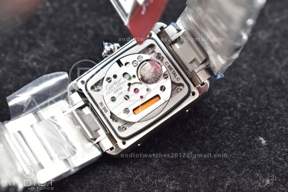 ZipUp Tank Solo 20.3mm K11F SS White Dial With Diamond Bezel On SS Bracelet Ronda Quartz 1190