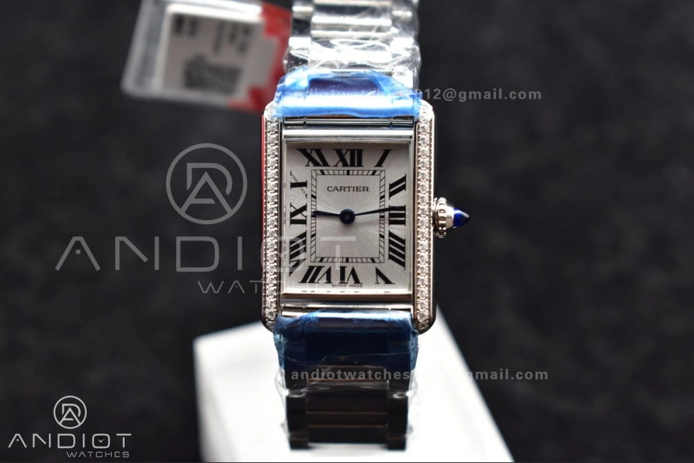 ZipUp Tank Solo 20.3mm K11F SS White Dial With Diamond Bezel On SS Bracelet Ronda Quartz 1190