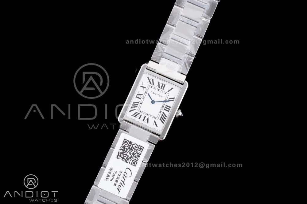 Tank Solo 27.5x34.8mm AF SS White Dial on SS Bracelet Ronda Quartz TimelessDesign 257