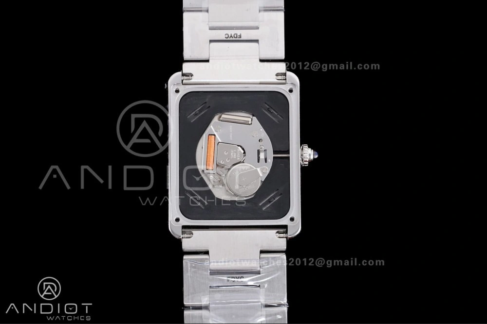Tank Solo 27.5x34.8mm AF SS White Dial on SS Bracelet Ronda Quartz TimelessDesign 257