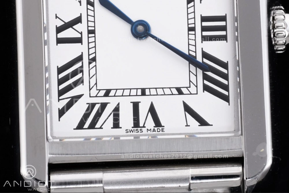 Affordable Tank Solo 31x24.4mm AF SS White Dial on SS Bracelet Ronda Quartz 255