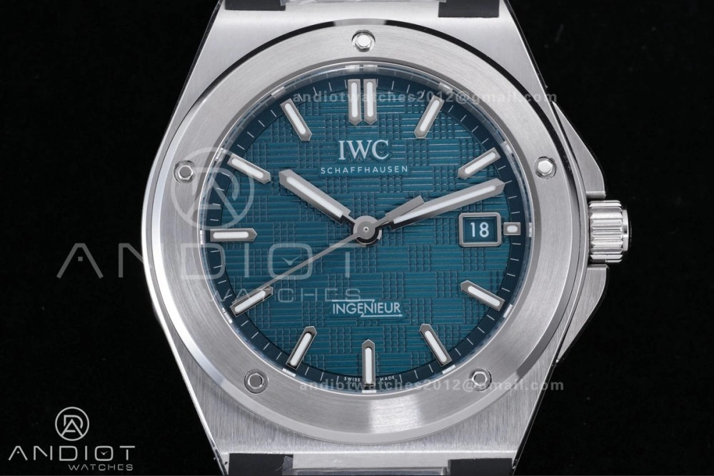 Cozy V7 Factory IWC Ingenieur IW328903 Aqua V2 Dial On SS Automatic A 309
