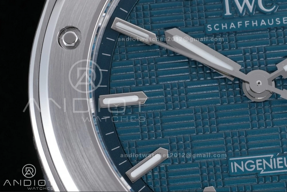 Cozy V7 Factory IWC Ingenieur IW328903 Aqua V2 Dial On SS Automatic A 309