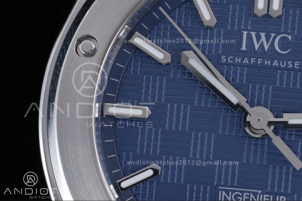MultiPurpose V7 Factory IWC Ingenieur IW328907 Blue V2 Dial On SS Automatic A 305