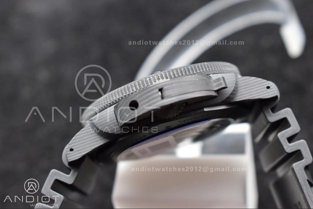 VS Factory PAM 1039 Submersible Luna Rossa GMT 47mm DailyWear 357