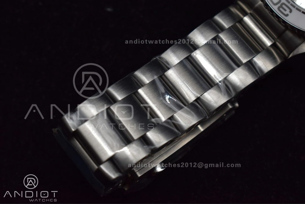 ZipUp VS Factory White 39.5mm Seamaster Planet Ocean 600m Made 1:1 like Genuine 9